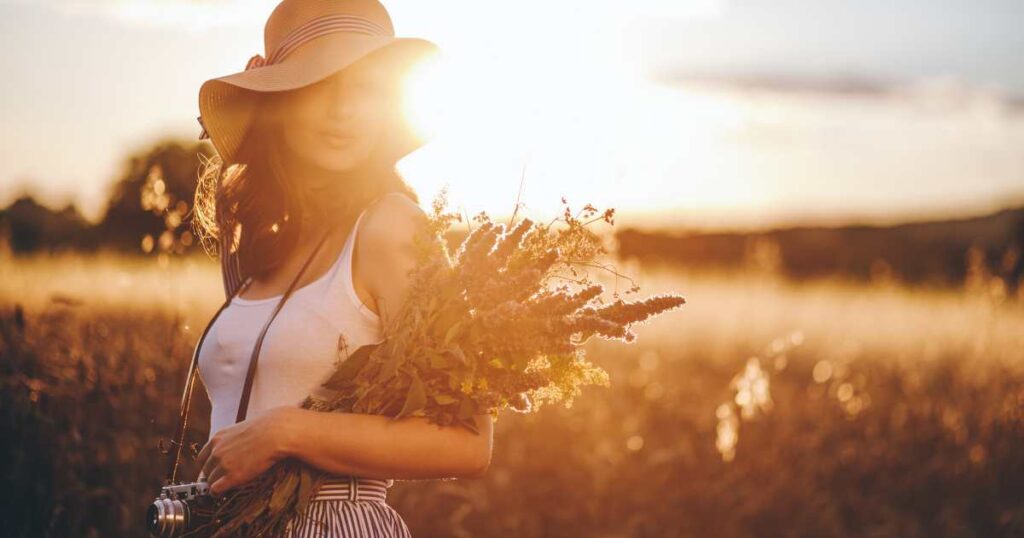 tips for summer photography sessions-golden hour