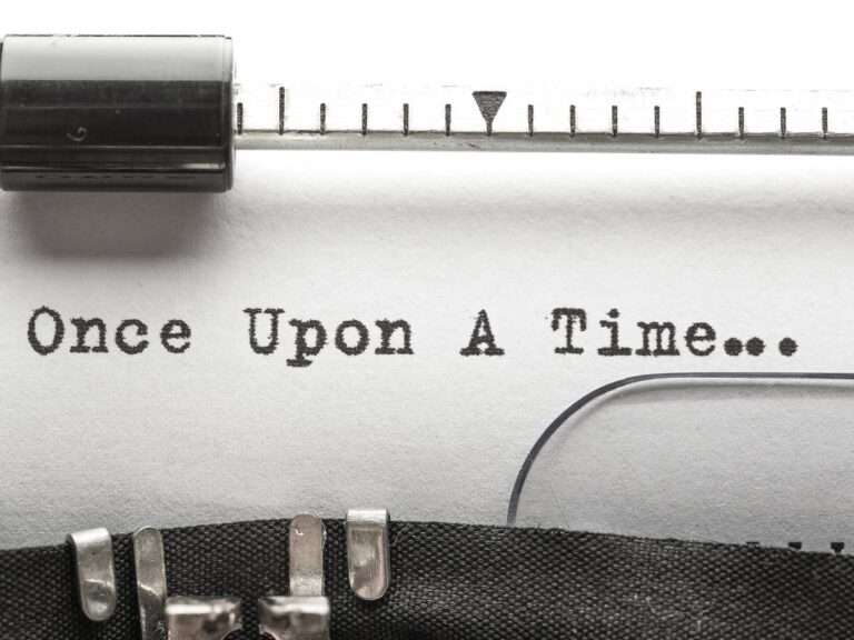 How Long Is a Short Story? Word Count, Guidelines and Tips - Arvin