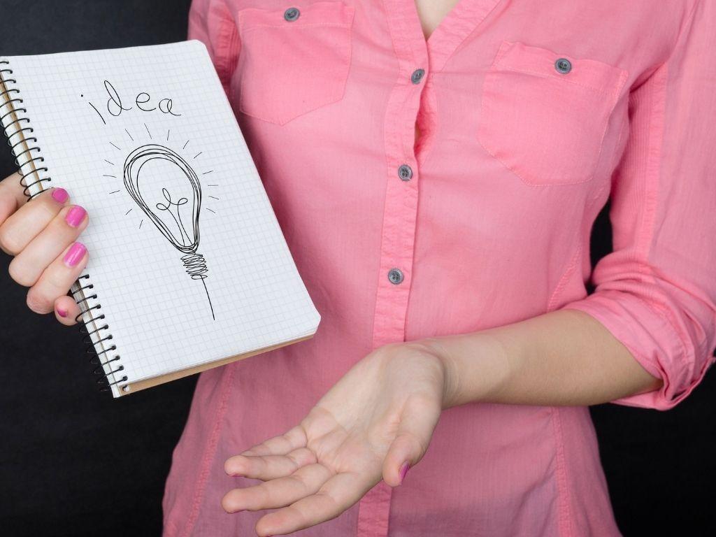 a girl indicating a word "idea"